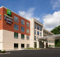 Holiday Inn Express  Suites Kingsland - Accommodation Los Angeles