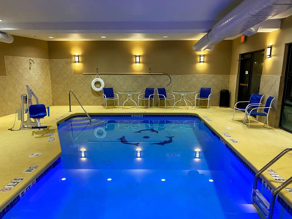 Comfort Suites Kings Bay - thumb 7