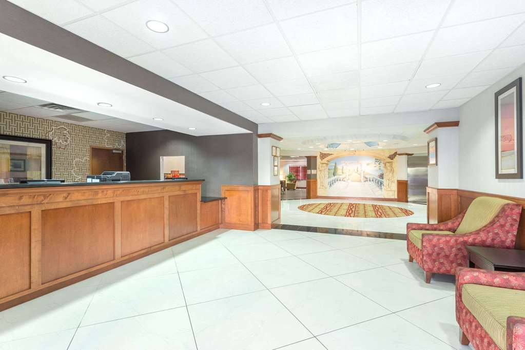 Hawthorn Suites By Wyndham Kingsland - thumb 1
