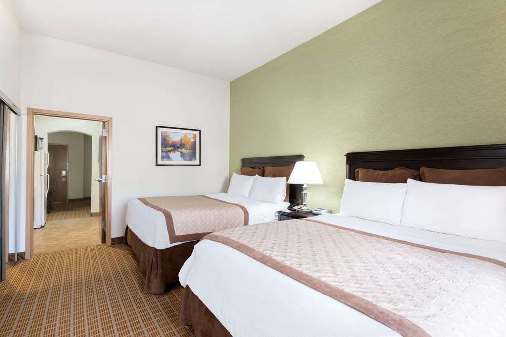 Hawthorn Suites By Wyndham Kingsland - thumb 3