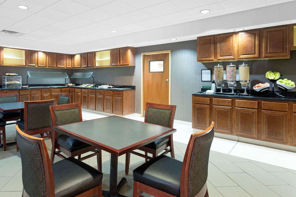 Hawthorn Suites By Wyndham Kingsland - thumb 13