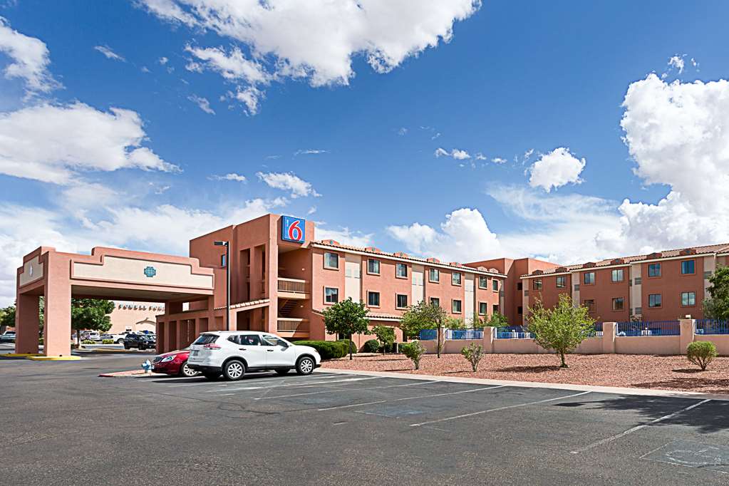 Motel 6 Page - thumb 7