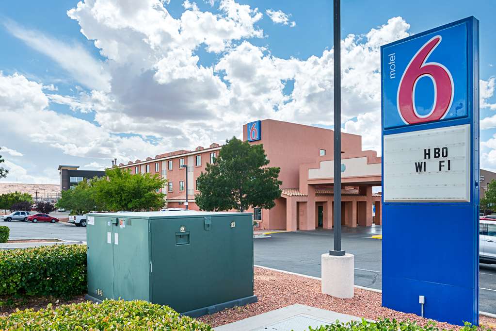 Motel 6 Page - thumb 9