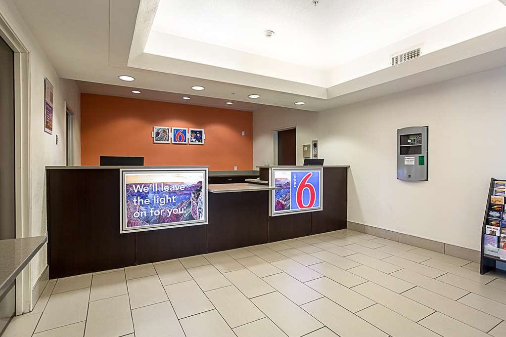 Motel 6 Page - thumb 10