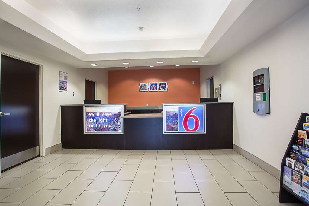 Motel 6 Page - thumb 11