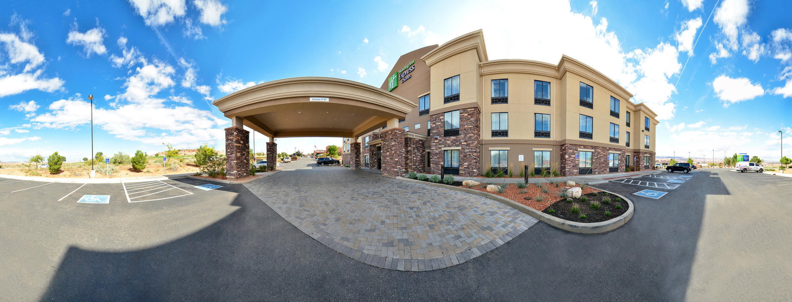 Holiday Inn Express & Suites Page - thumb 5