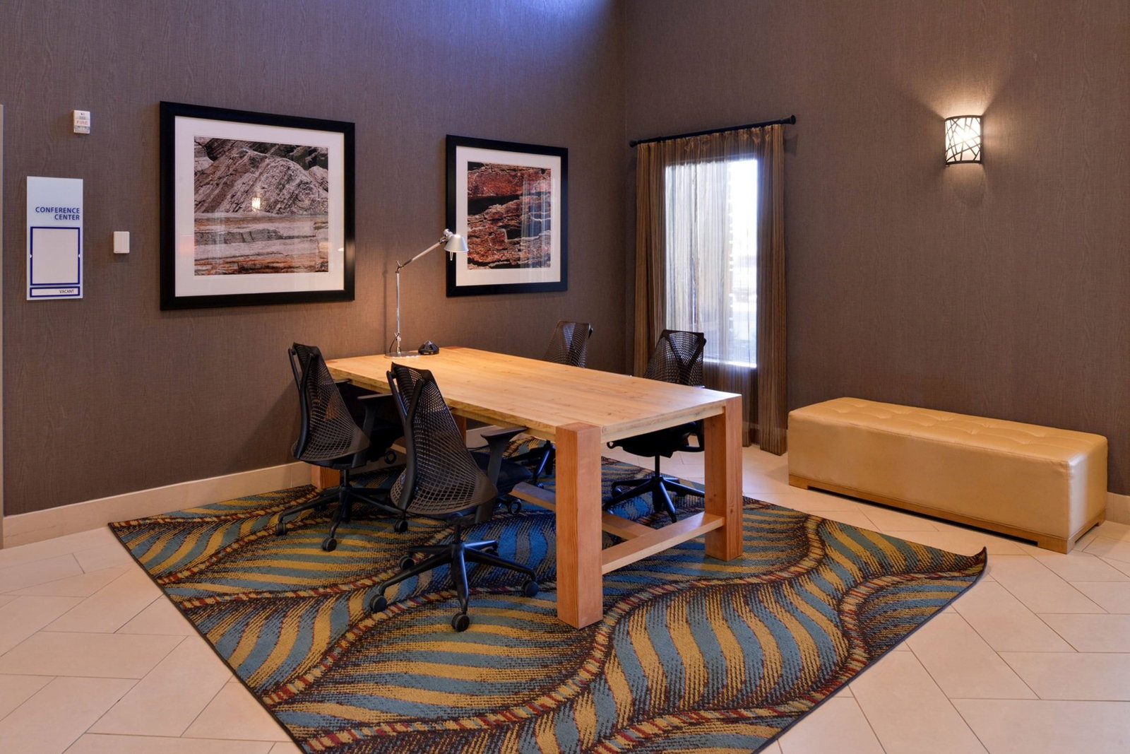 Holiday Inn Express & Suites Page - thumb 17