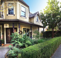 Grape Leaf Inn Bed  Breakfast - Accommodation Los Angeles