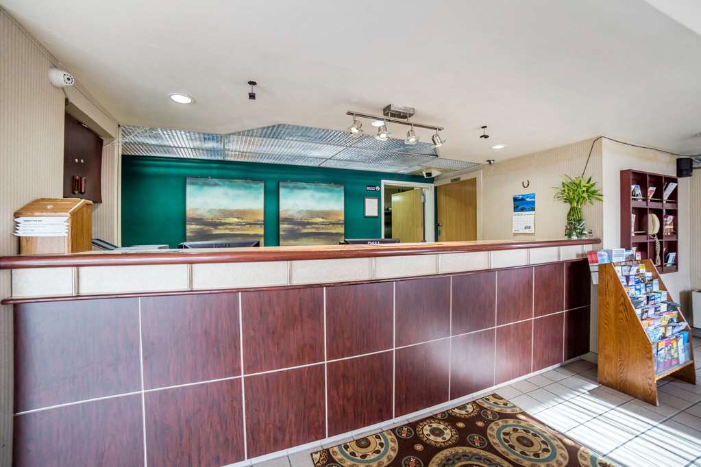 Rodeway Inn & Suites - thumb 2