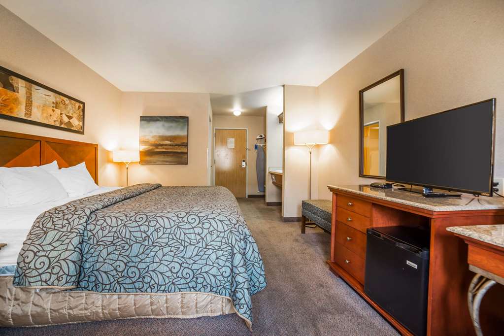 Rodeway Inn & Suites - thumb 14