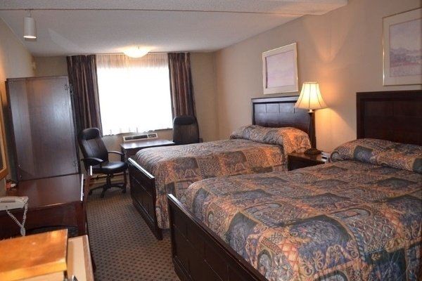 Nampa Inn & Suites - thumb 5
