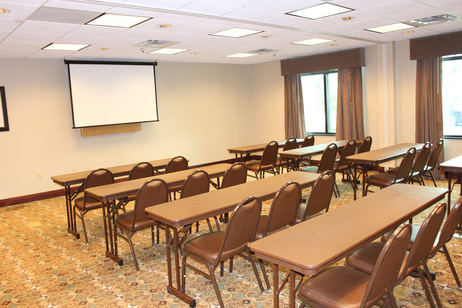Holiday Inn Express & Suites Mobile West - thumb 8