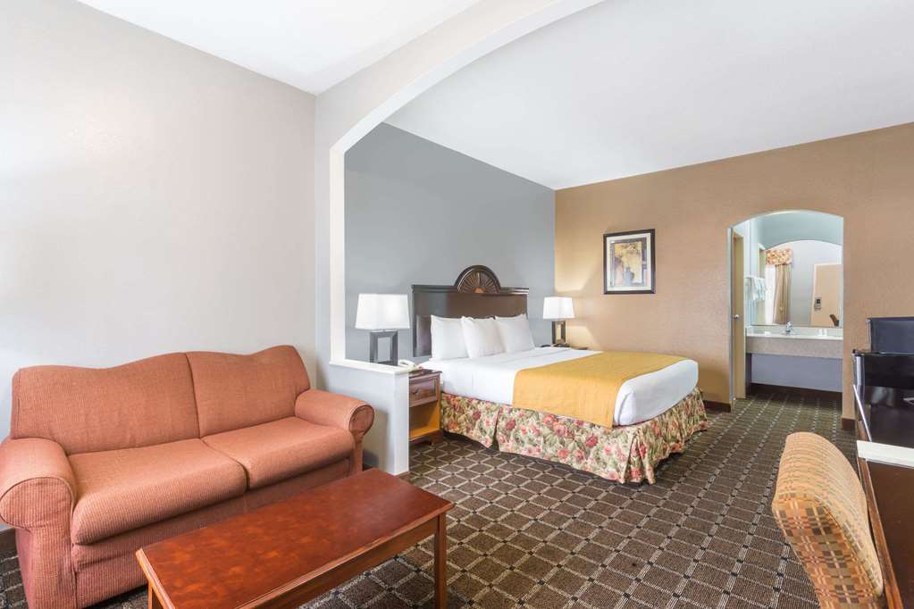 Baymont Inn/Stes Mobile/Tillmans Corner - thumb 5
