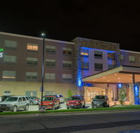 Holiday Inn Express  Suites Warsaw - Accommodation Los Angeles