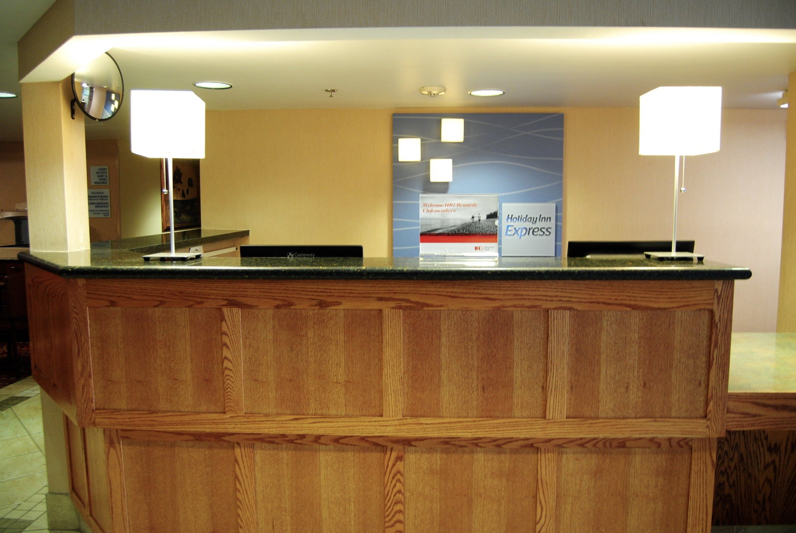 Holiday Inn Express - thumb 5