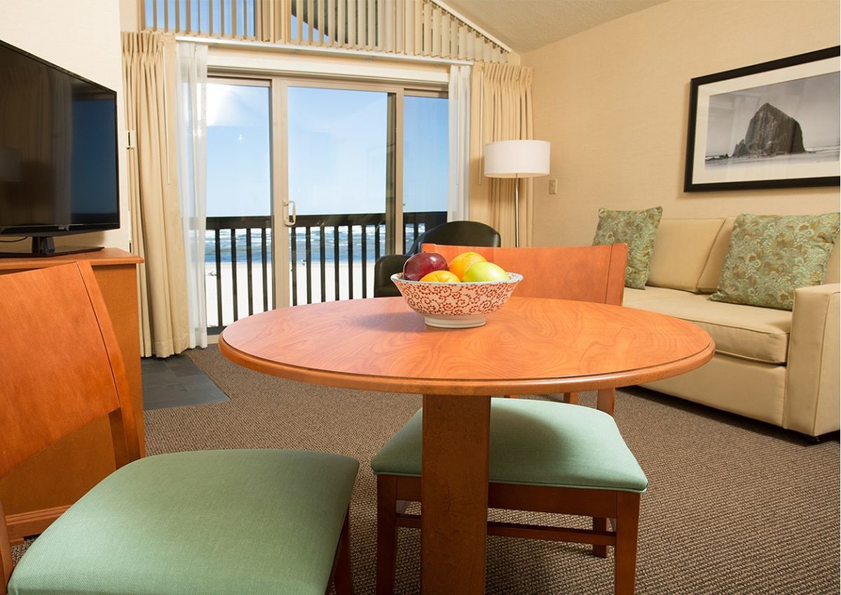 Schooners Cove Ocean Inn - thumb 2