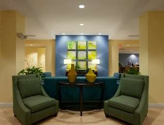 Days Inn & Suites Altoona - thumb 4