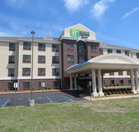 Holiday Inn Express Hotel  Suites - Accommodation Los Angeles