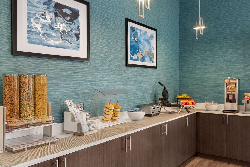 Days Inn & Suites By Wyndham - thumb 15