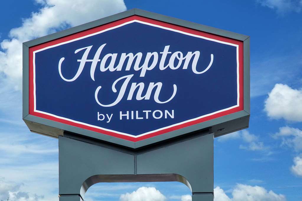 Hampton Inn Douglas - thumb 1