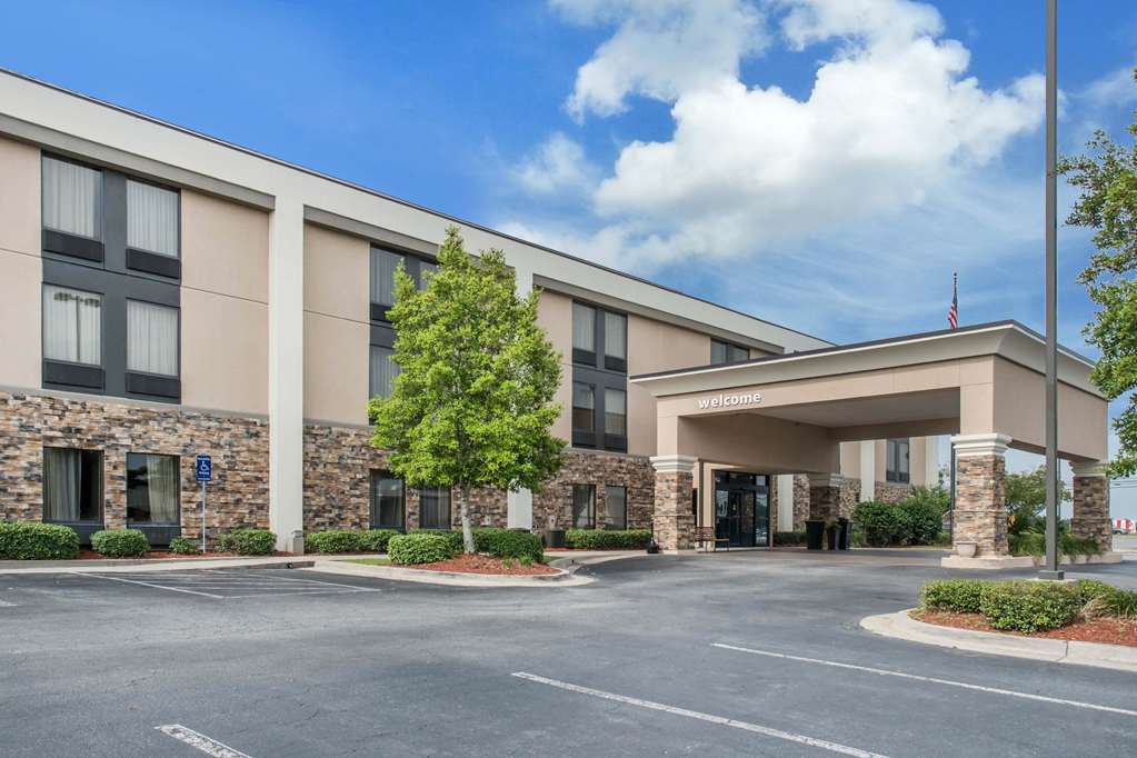 Hampton Inn Douglas - thumb 3