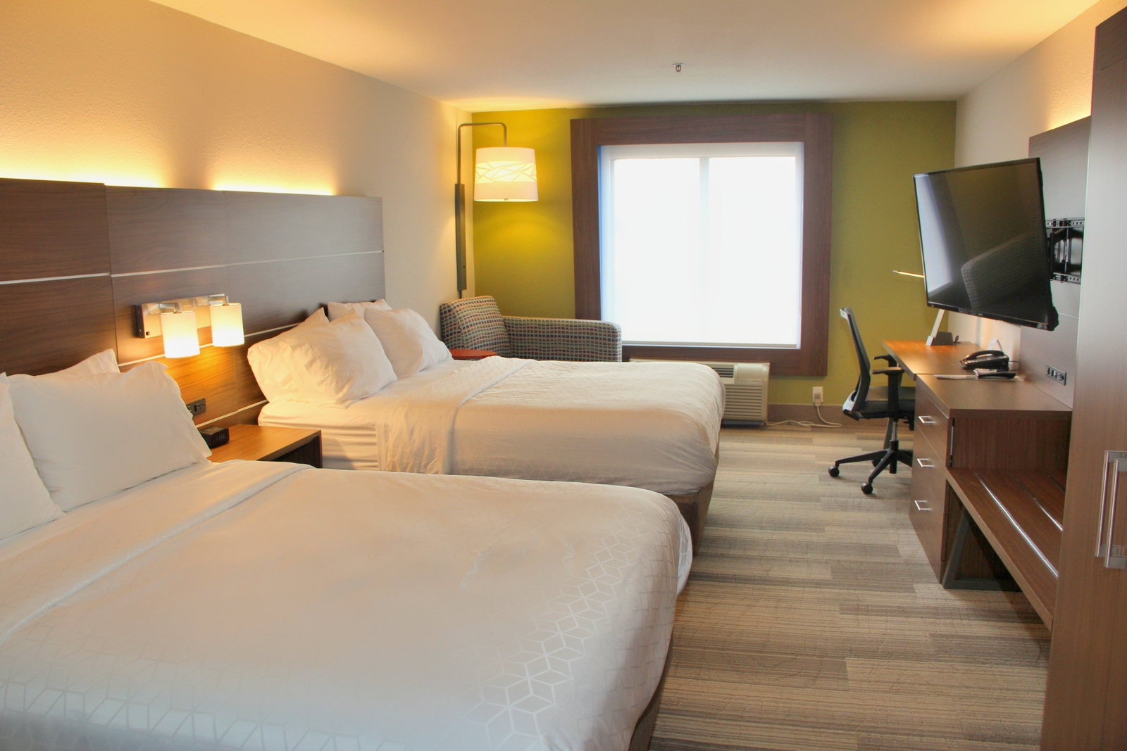 Holiday Inn Express - thumb 9