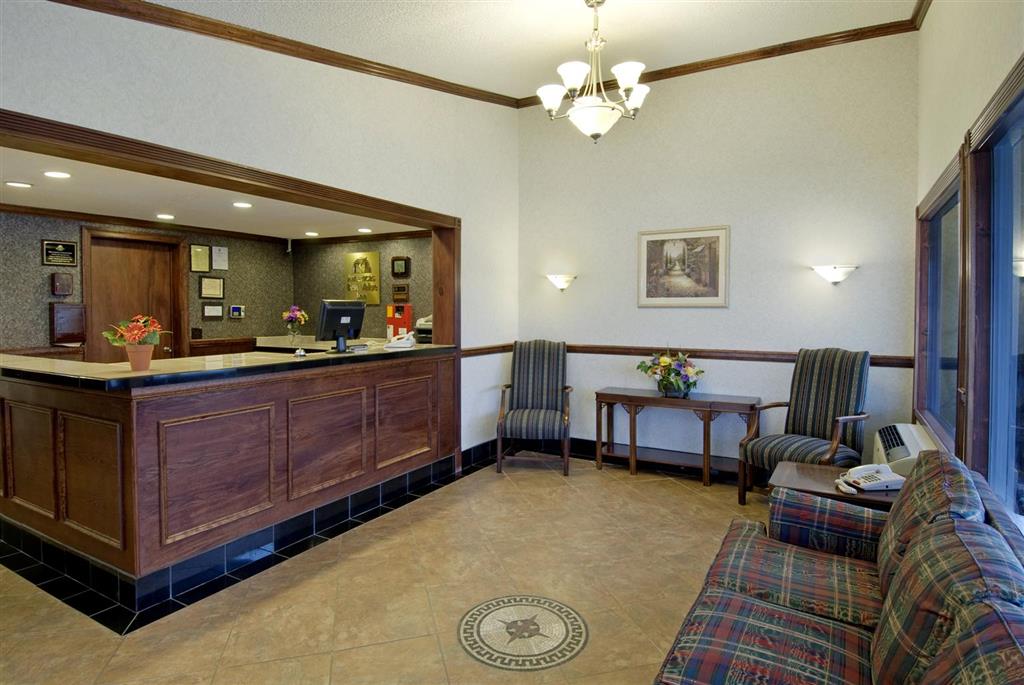 Americas Best Value Inn & Suites - thumb 4