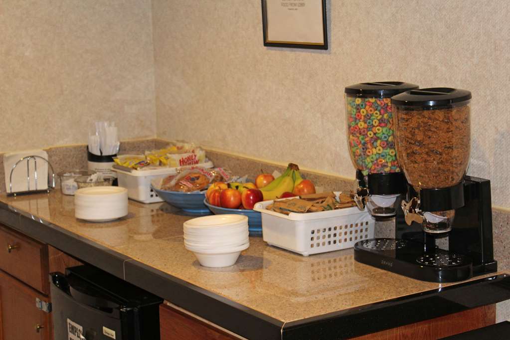 Americas Best Value Inn & Suites - thumb 16