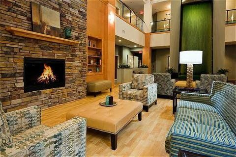 Holiday Inn Express Hotel & Suites - thumb 3