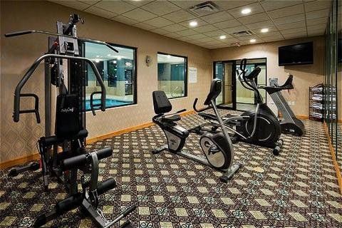 Holiday Inn Express Hotel & Suites - thumb 15
