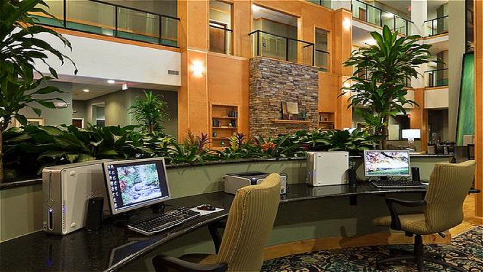 Holiday Inn Express Hotel & Suites - thumb 17
