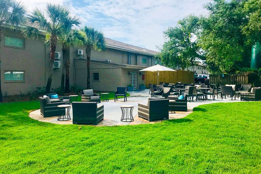 Seafarer Inn & Suites, Ascend Collection - thumb 11