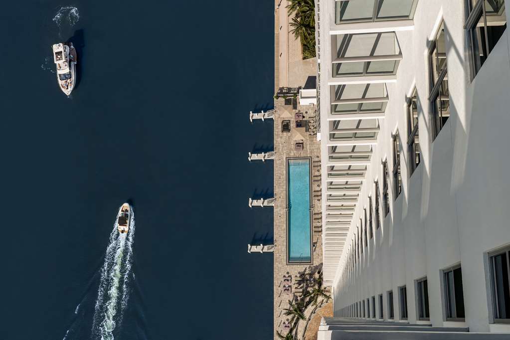 Hyde Beach House - thumb 1
