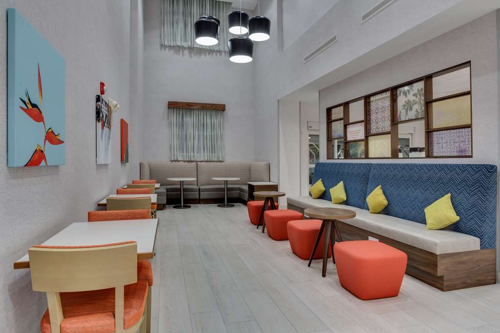 Hampton Inn & Suites Ft. Lauderdale - thumb 3