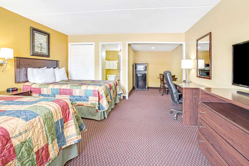 Days Inn Orange City/Deland - thumb 10