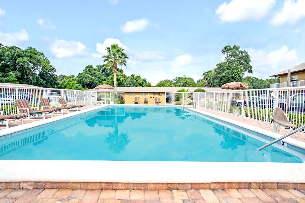 Days Inn Orange City/Deland - thumb 12