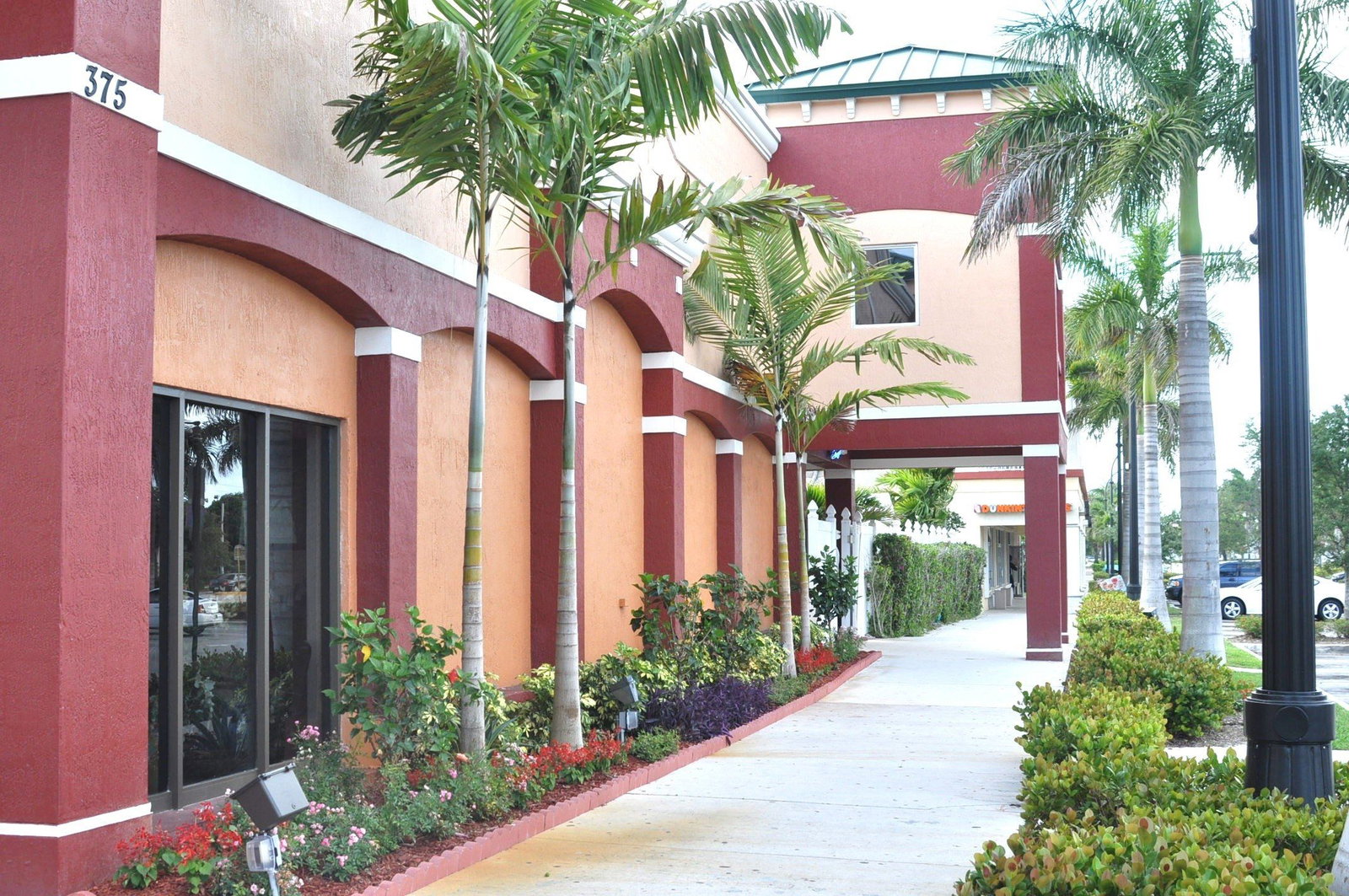 Plantation Inn - thumb 1
