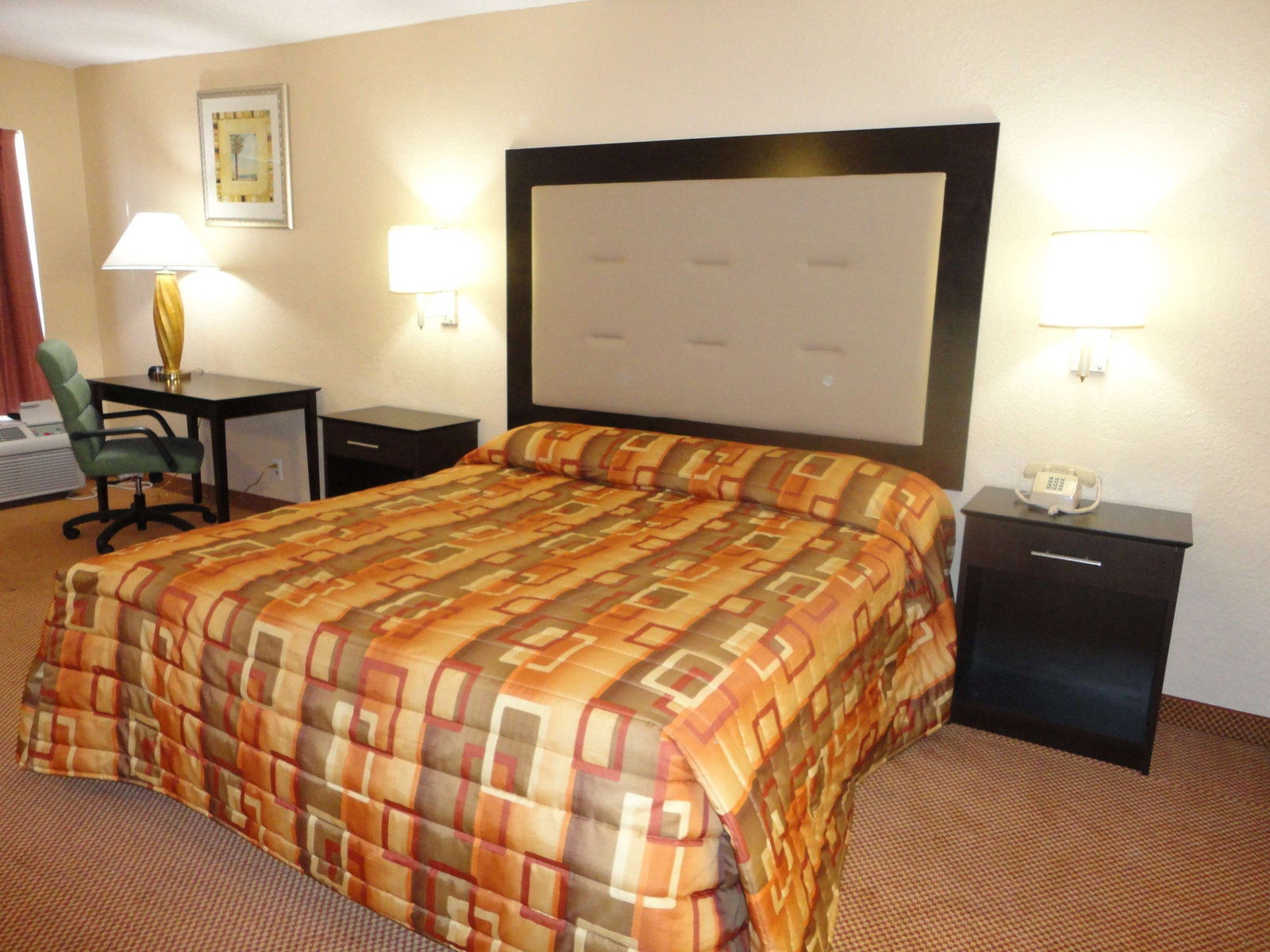 Plantation Inn - thumb 2