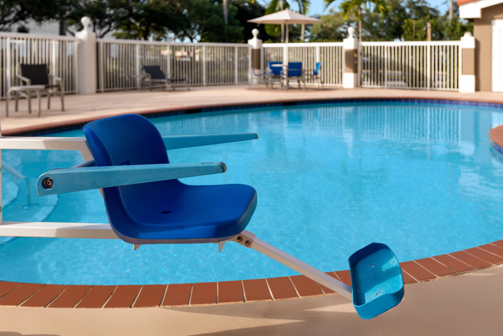 Holiday Inn Express Hotel & Suites - thumb 8