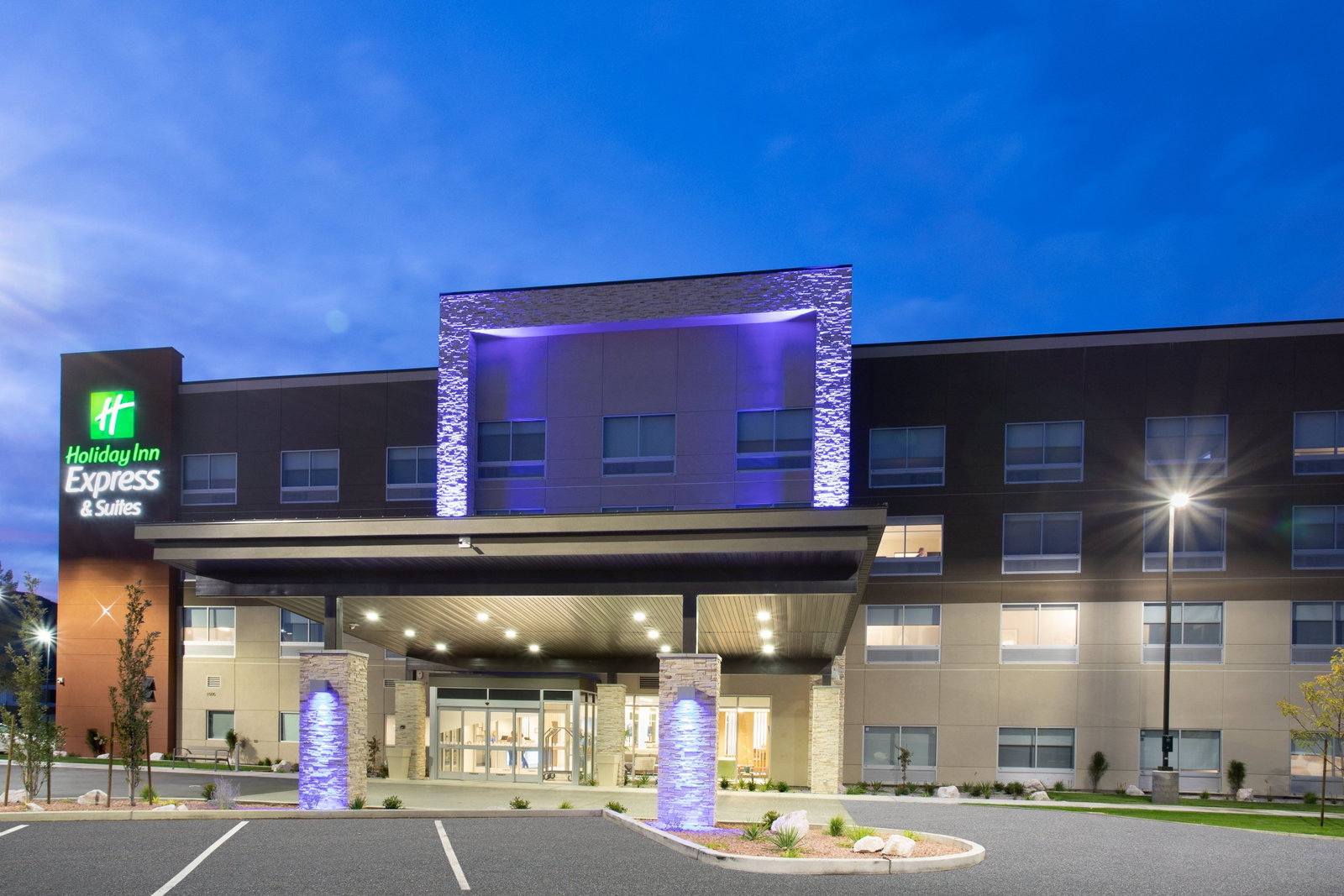 Holiday Inn Express & Suites Ely - thumb 2