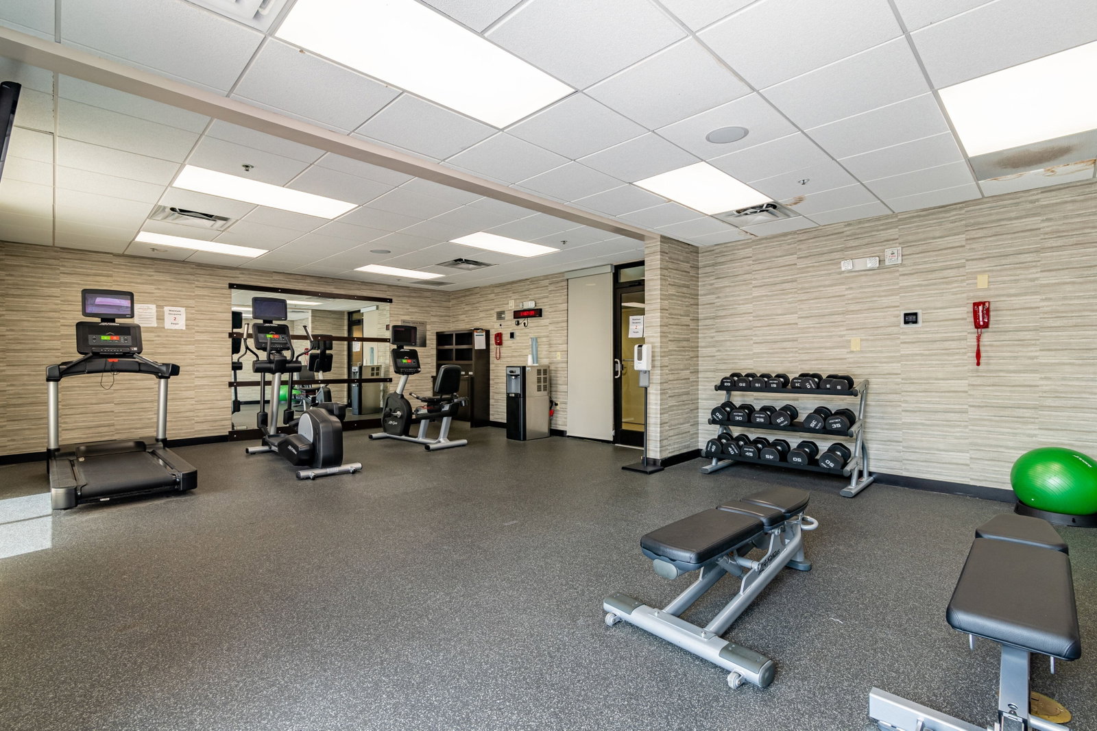 Courtyard By Marriott Brunswick - thumb 15