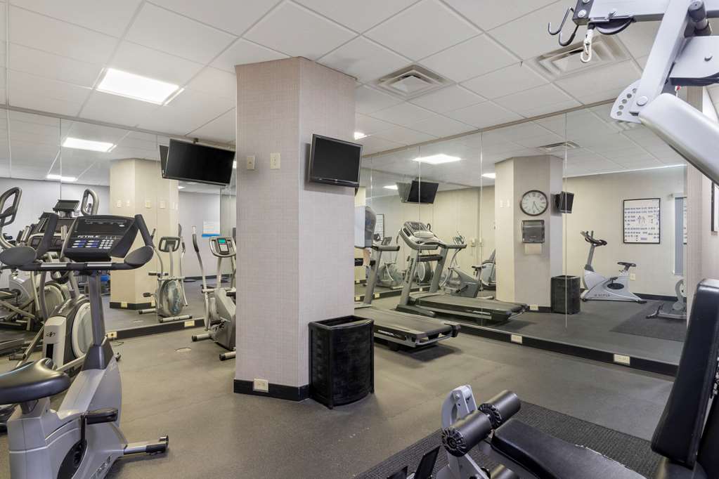 Best Western Plus Brunswick Inn & Suites - thumb 15