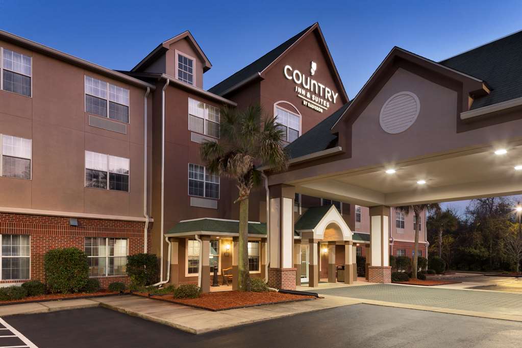 Country Inn & Suites Brunswick I-95 - thumb 0