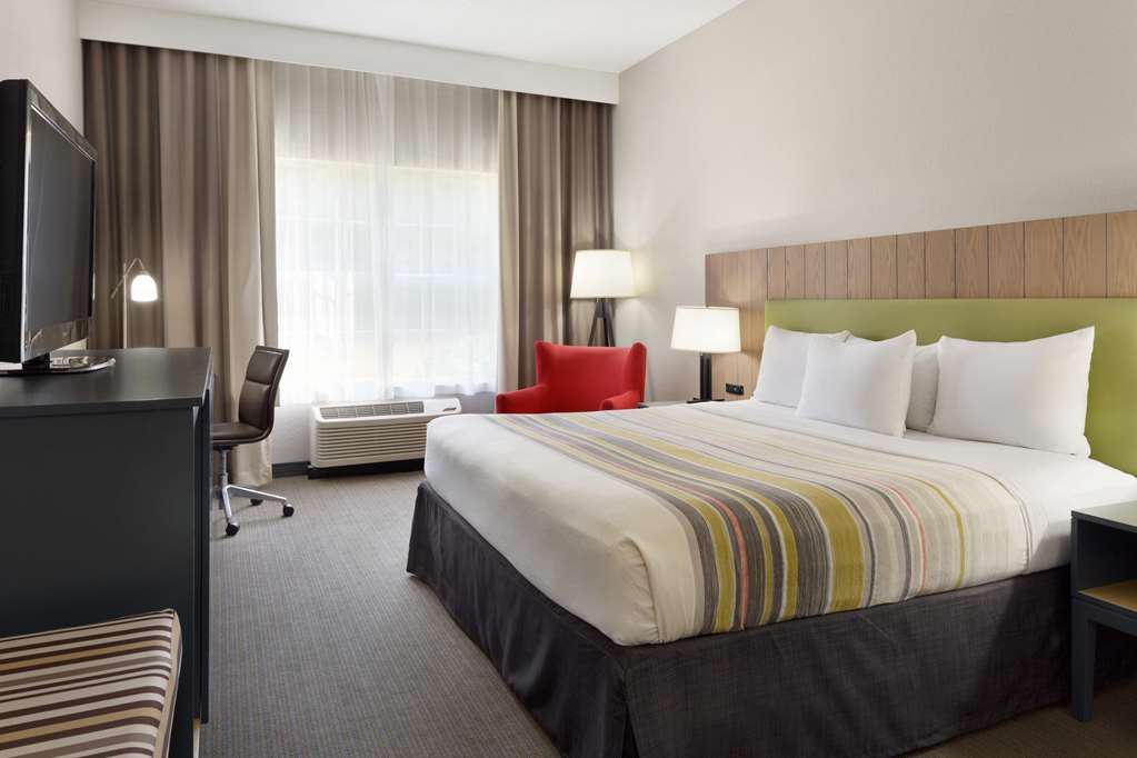 Country Inn & Suites Brunswick I-95 - thumb 3
