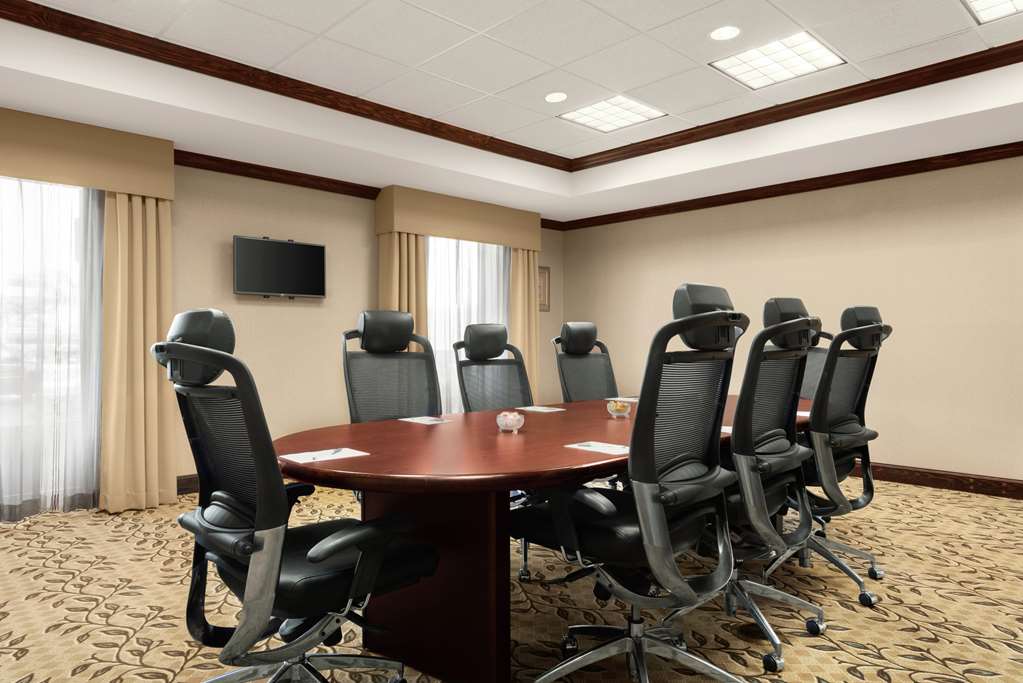 Hampton Inn & Suites Brunswick - thumb 12