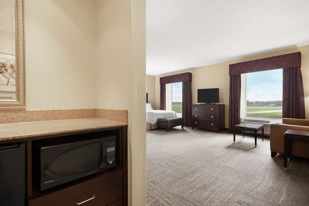 Hampton Inn & Suites Brunswick - thumb 16