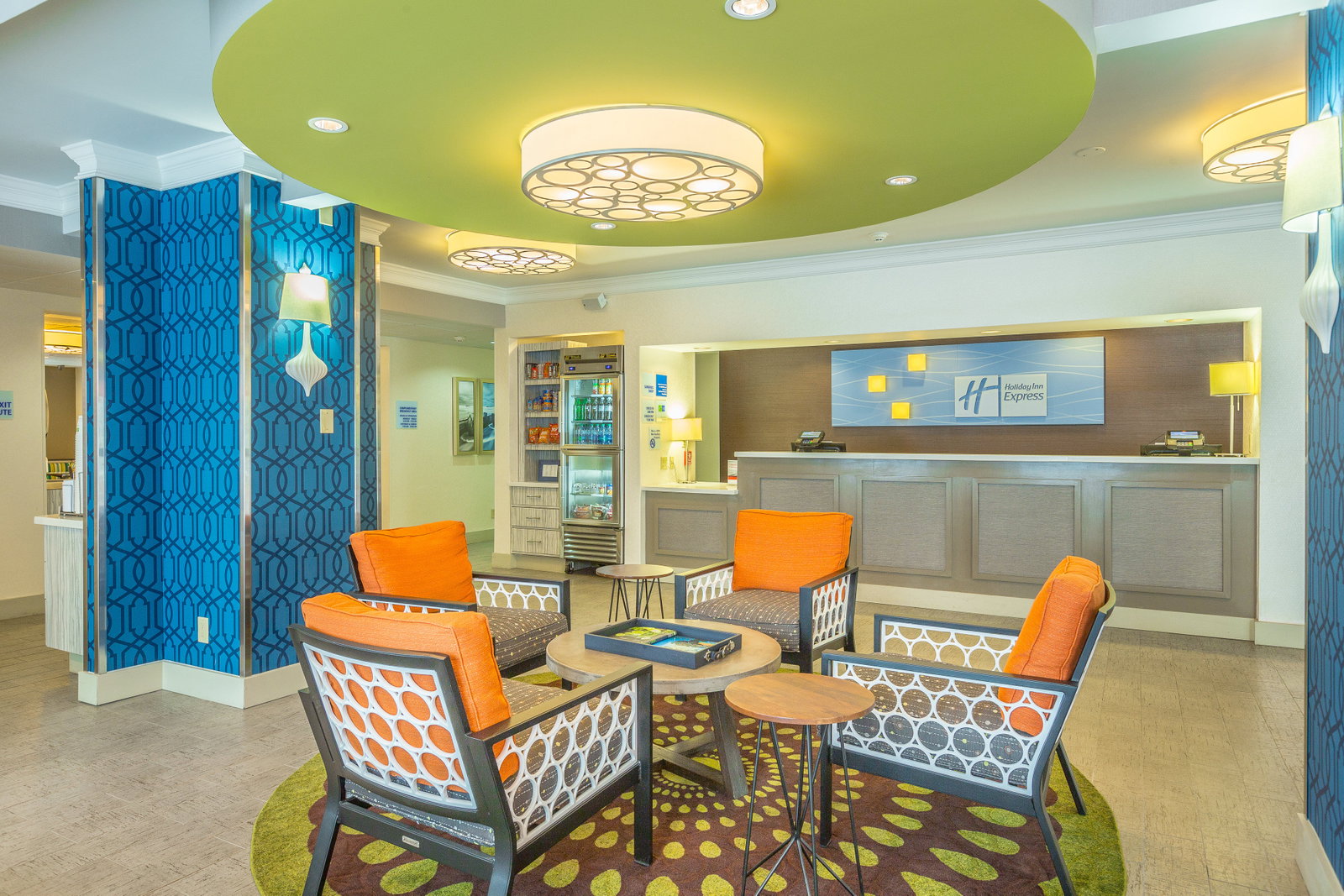 Holiday Inn Express - thumb 3