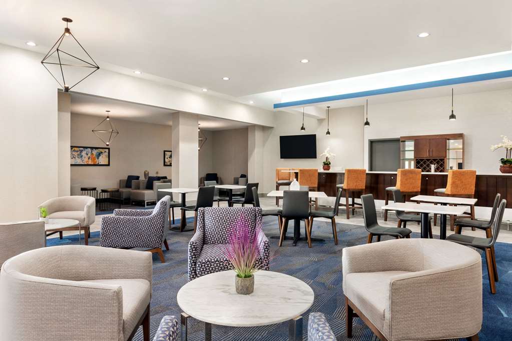 La Quinta Inn & Sts Brunswick-Golden Isl - thumb 11