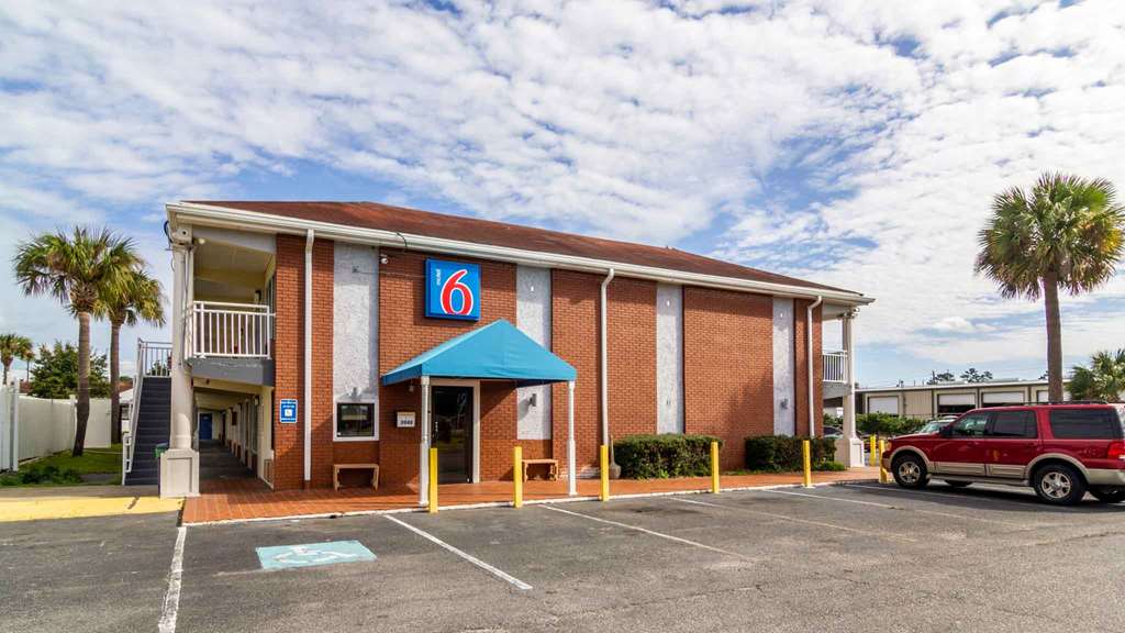 Motel 6 Brunswick - thumb 2