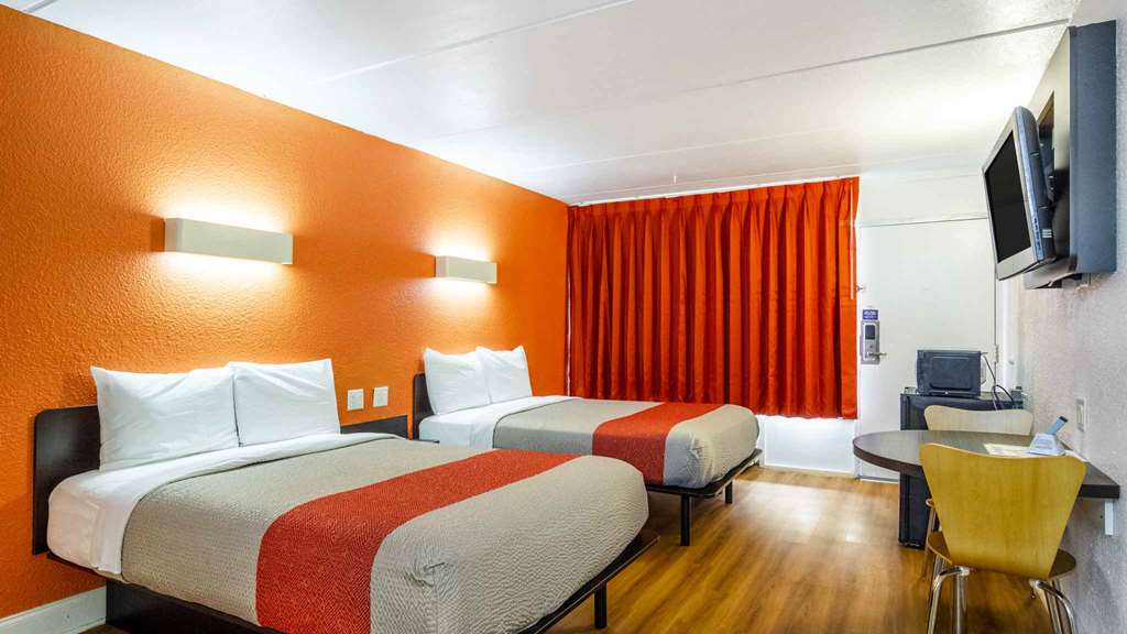 Motel 6 Brunswick - thumb 8